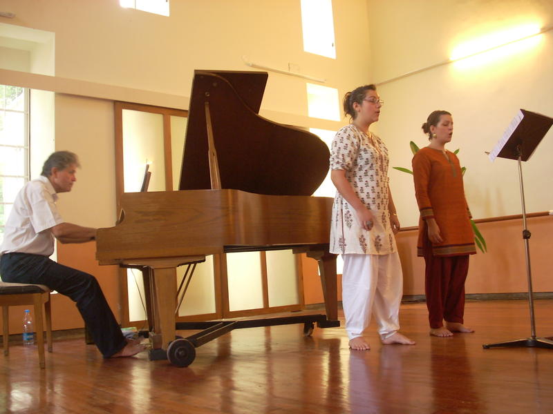 Photographer:Andrea | Sarah Aristidou and Eleonore Marmoret accompanied by Carel on piano 