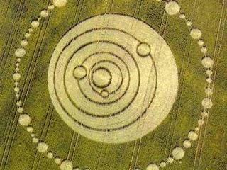 Photographer:web | New Moon in Crop Circles 