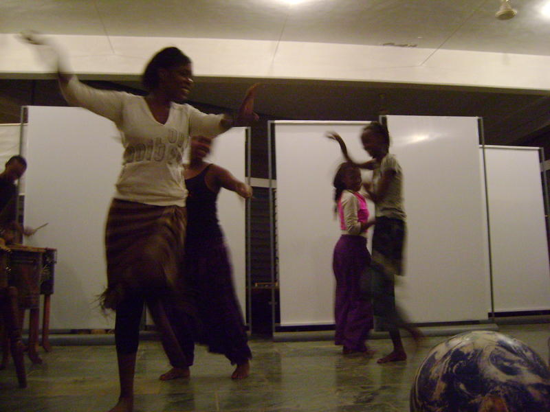 Photographer:Roman, Miriam | Traditional Rwandan Dance