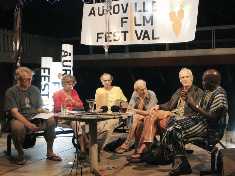 Photographer:Giorgio | From left: Olivier, Tineke, B, Basil, Hans and Doudou Di