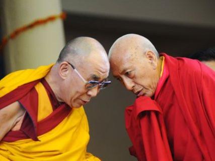Photographer:web | H.H.Dalaj Lama and Professor Samdhong Rinpoche