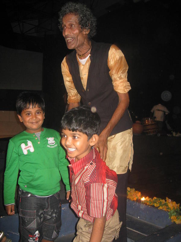 Photographer:Divya | Krishna meets and greets after the concert