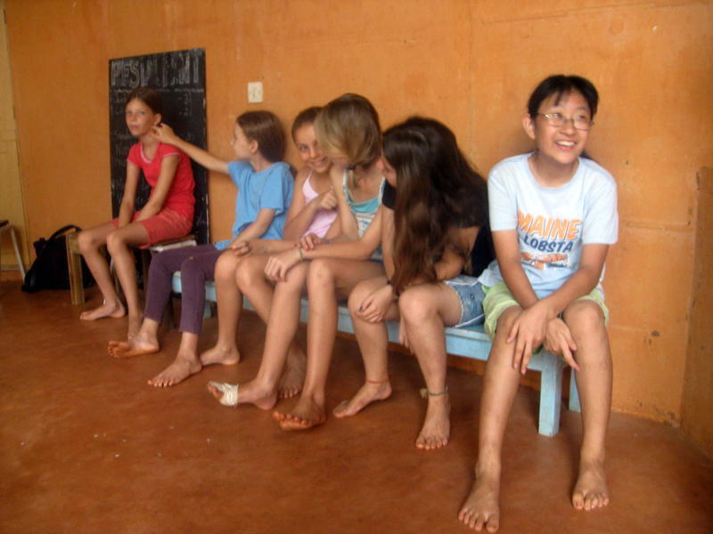 Photographer:Jorren | A Parent who joined in the Laughter Yoga session at the school