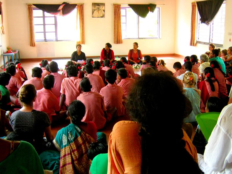 Photographer:Maria | Akatha Kahani or untellable story is presented in Udavi School