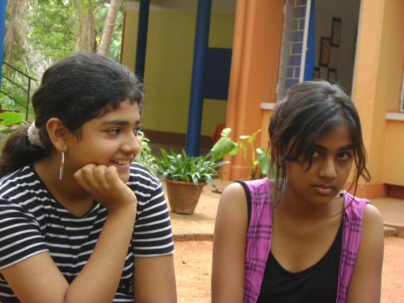 Photographer:Atchuthan, Seraphina | Ahalia and Bhavia 8th graders Deepanam