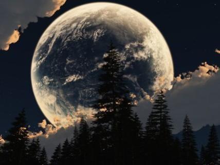 Photographer:web | Full Moon in Virgo