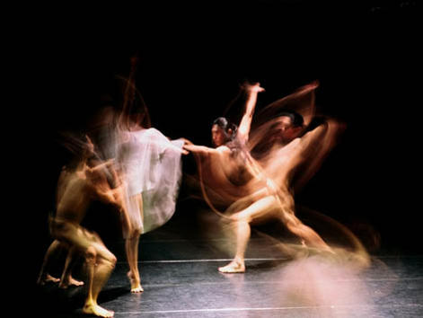 Photographer:web | Modern Dance 