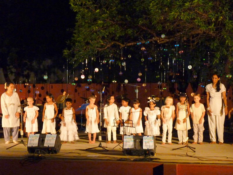 Photographer:Fabienne | The children choir opened the Singing Festival.