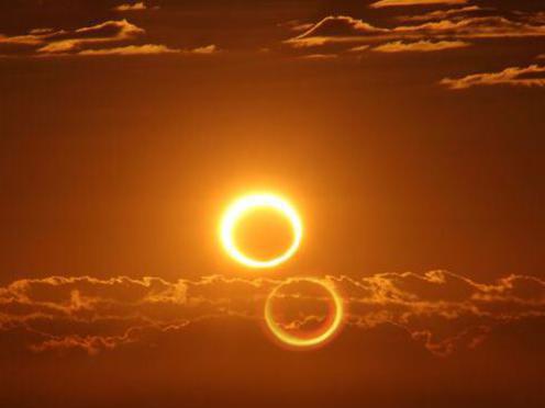 Photographer:Alma | Hybrid Solar Eclipse on Sunday 3rd of November