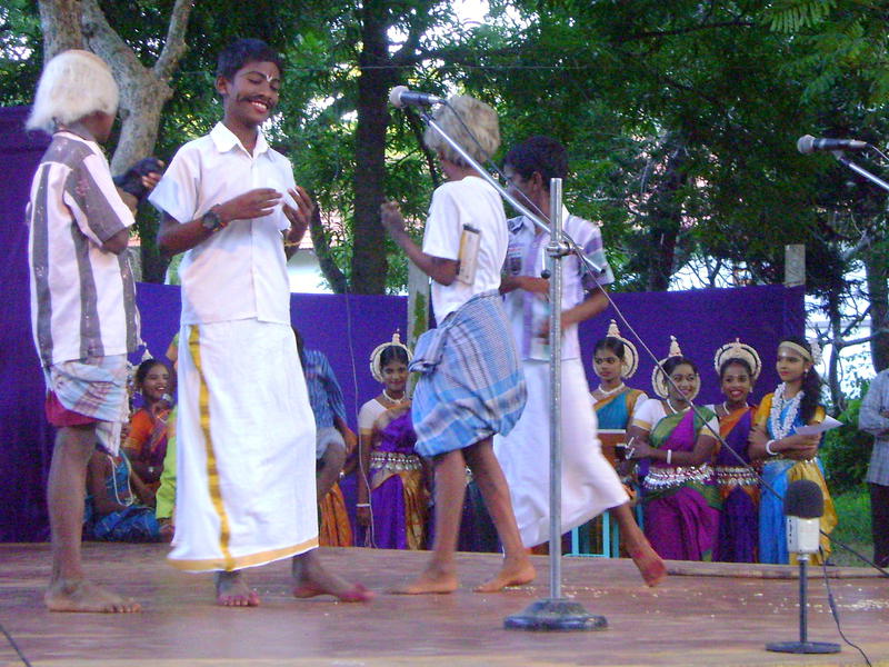 Photographer:Boobalan | Drama was performend on the stage of Udavi school.