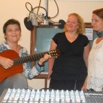 <b>Avsisters at Avradio!</b>