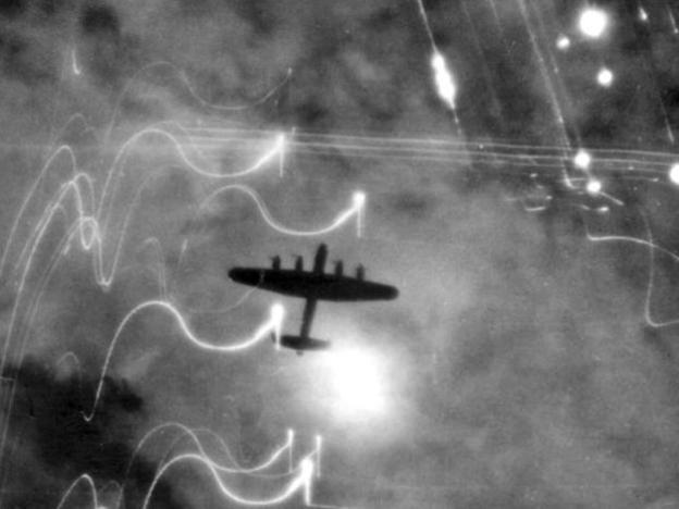 Photographer:wikipedia | lancaster bomber flying over Germany