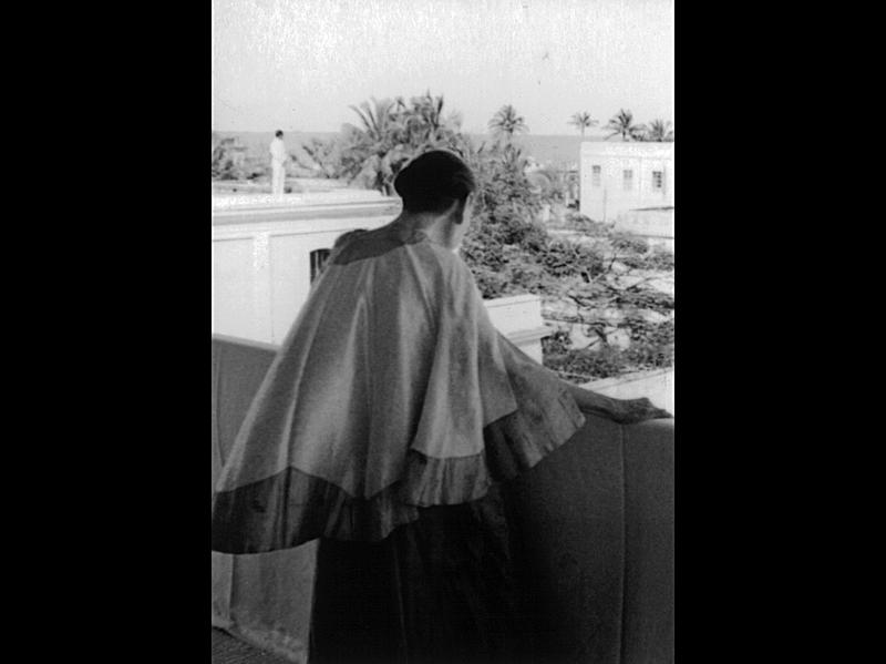 Photographer:Ashram Archives | Mother, Giving Terrace Darshan , 21/2/65