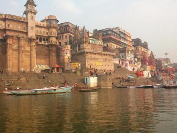 Photographer:web | Benares on Ganga