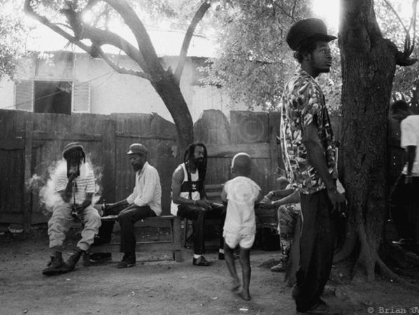 Photographer:web | Trench Town Status