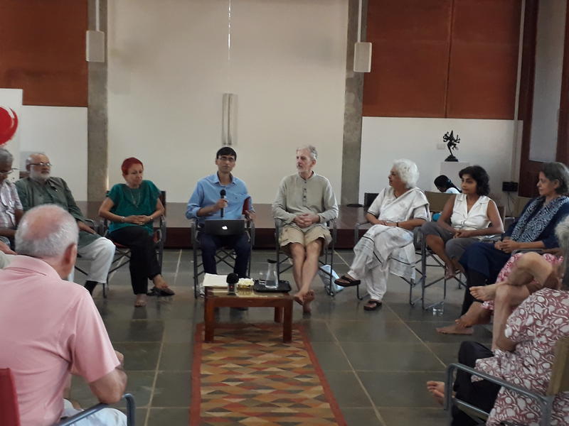 Photographer:Zarin | debate on post-humanism with  Makarand R. Paranjape at Sri Aurobindo Centre for Studies