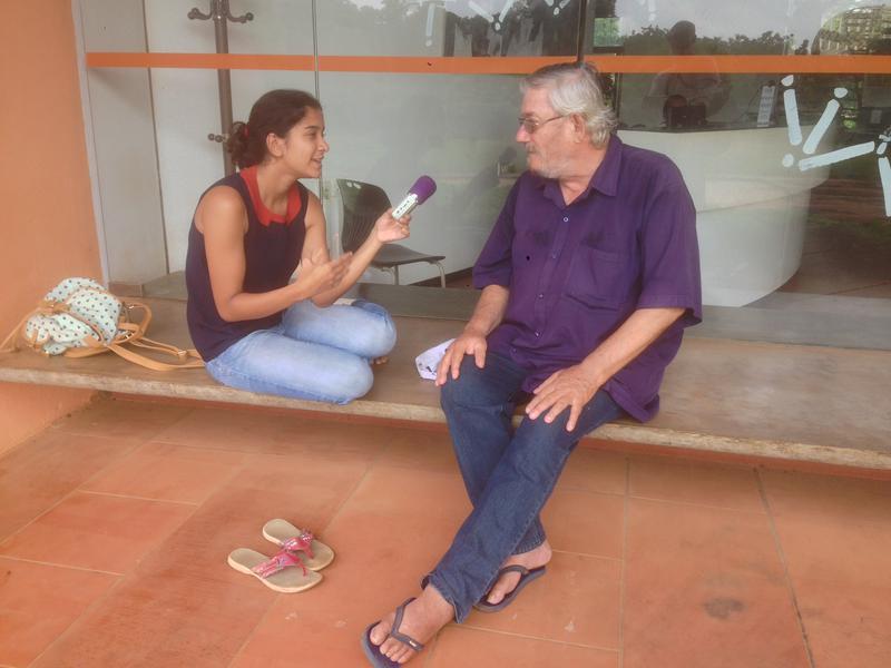 Photographer:Andrea Tazzari | Paul Vincent discussing evolution of Auroville with Ira