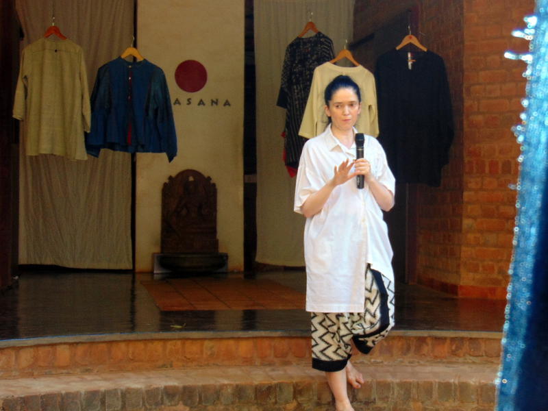 Photographer:Lina | Elena launch Shiriting in Auroville