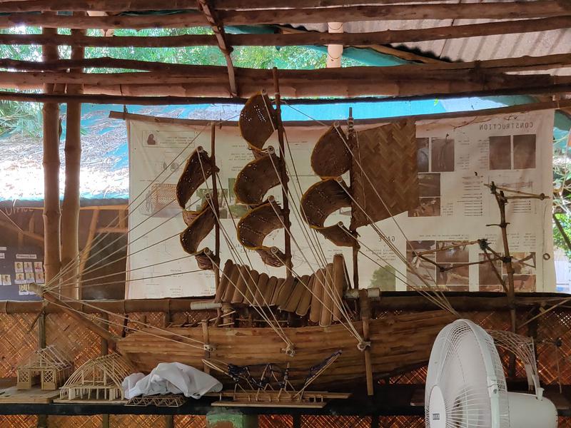 Photographer:Avdhi | A ship forged from only bamboo, kept on display