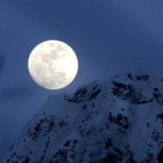 <b>Full Moon Meditation with the Healing sound of Tibetan singing bowls</b>